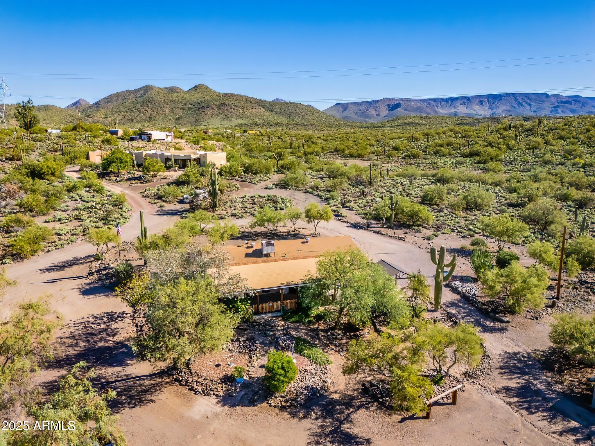 2333 W BLACK CANYON Drive