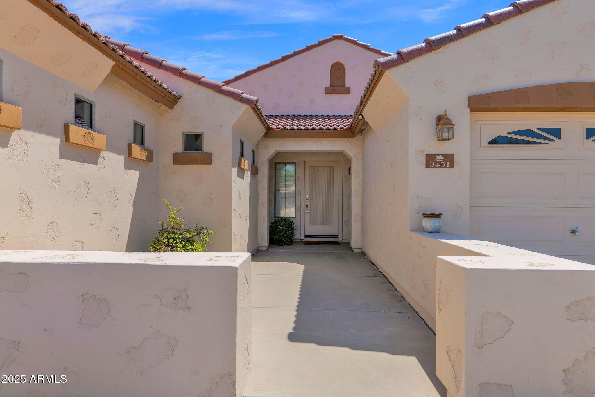 3451 E GERONIMO Court