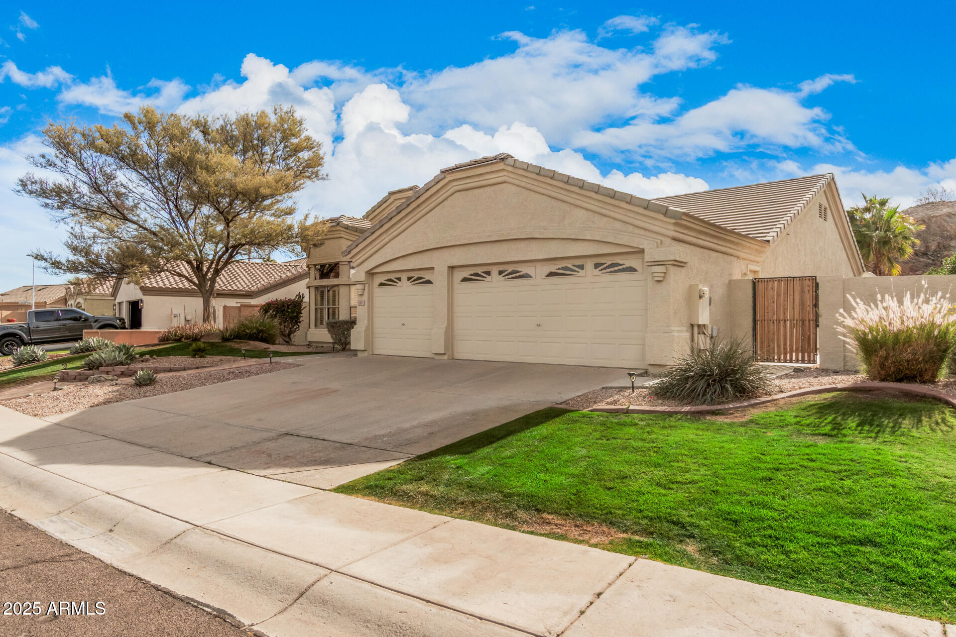 16811 S 11TH Way