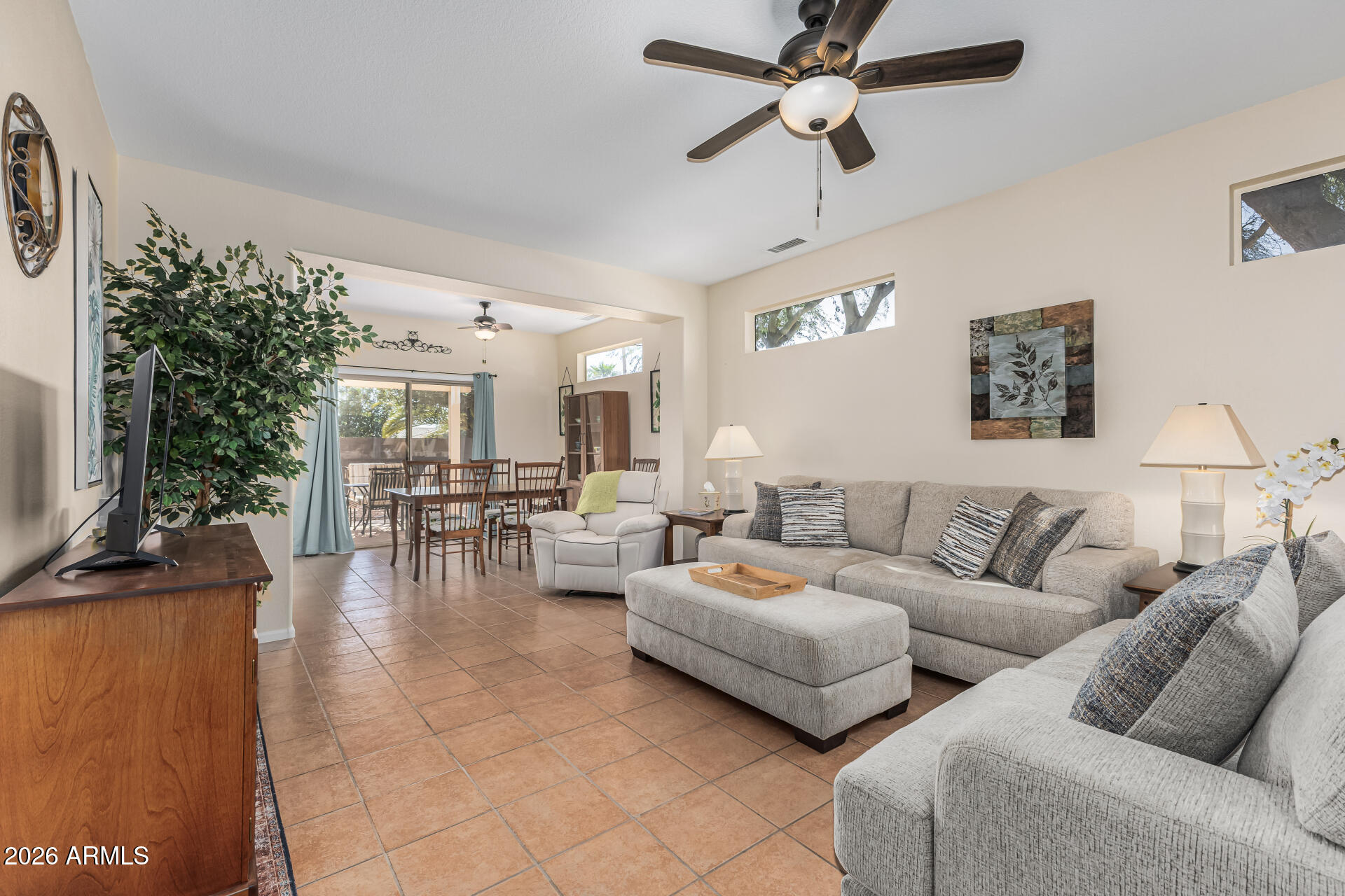 15893 W ARROWHEAD Drive