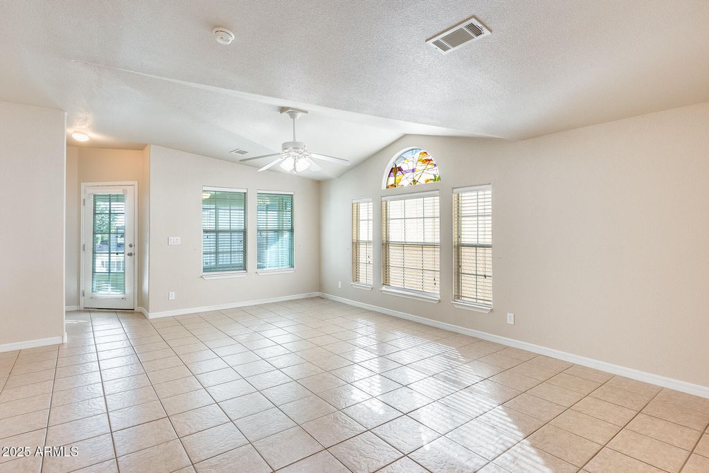 Photo of 3301 S Goldfield Road #1043, Apache Junction, AZ 85119 (MLS # 6946160)