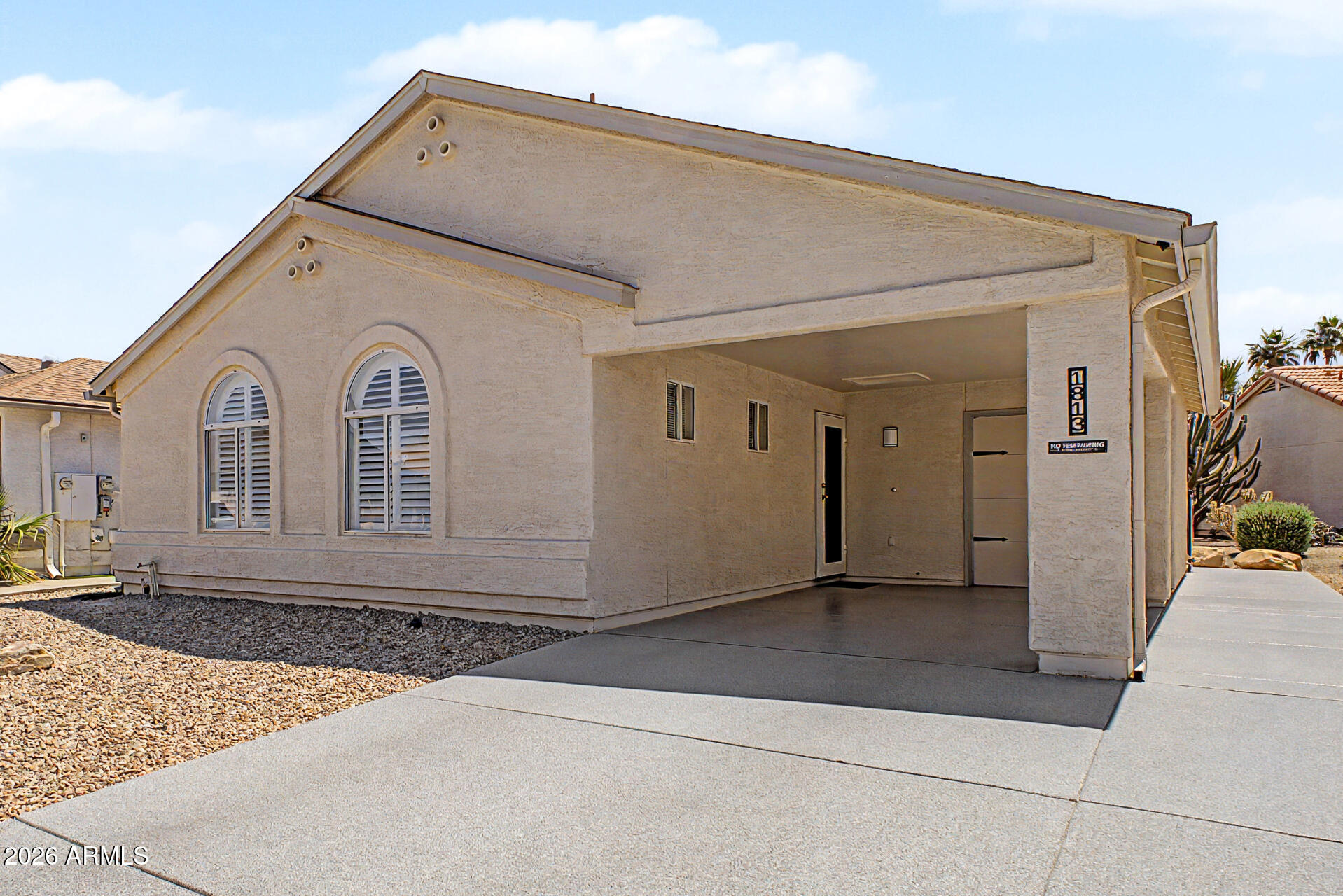 1813 E BUENA VISTA Drive