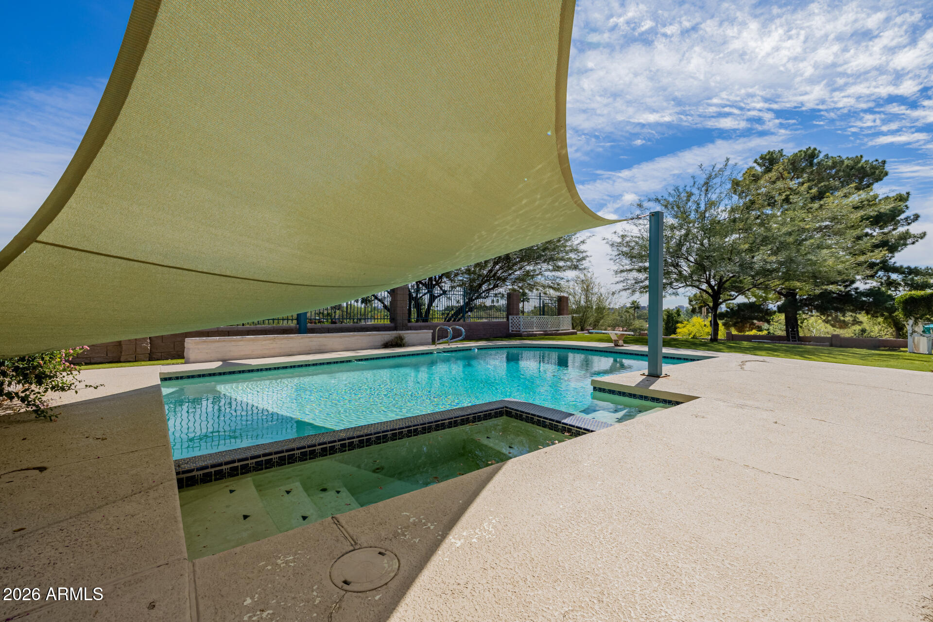 SHERWOOD MANOR - Residential