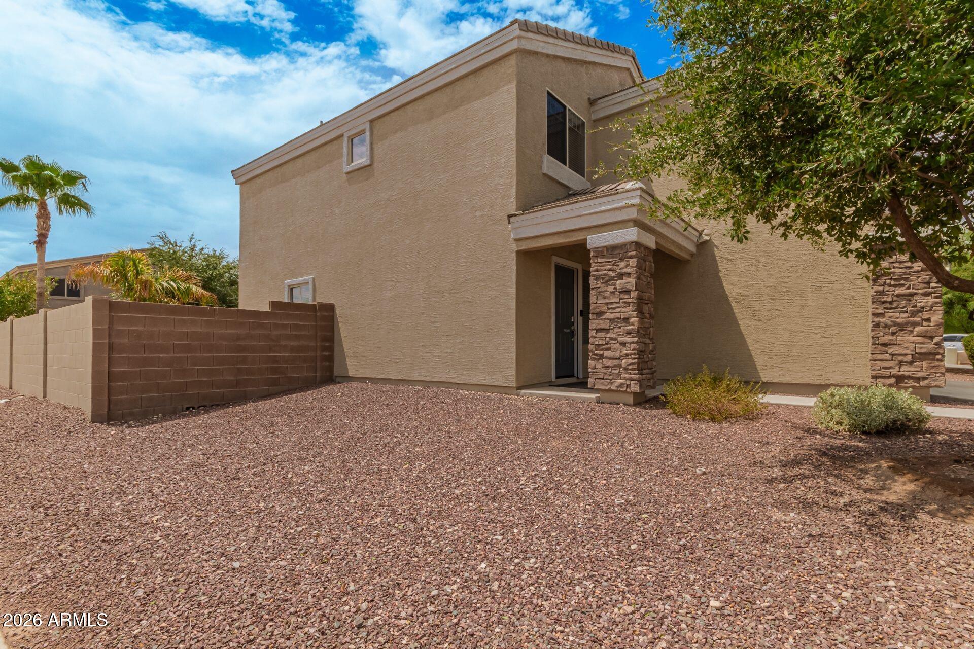 11719 W DOS RIOS Drive