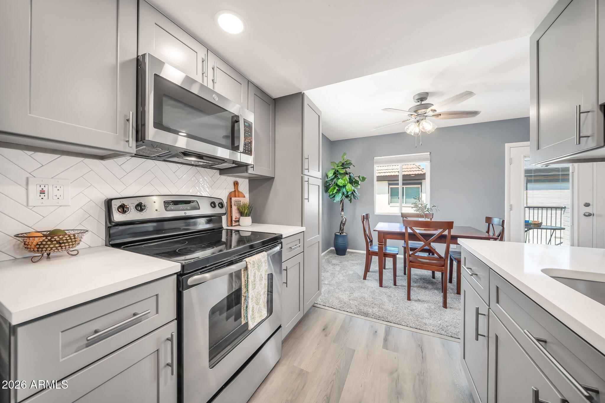 1916 W MORNINGSIDE Drive 118