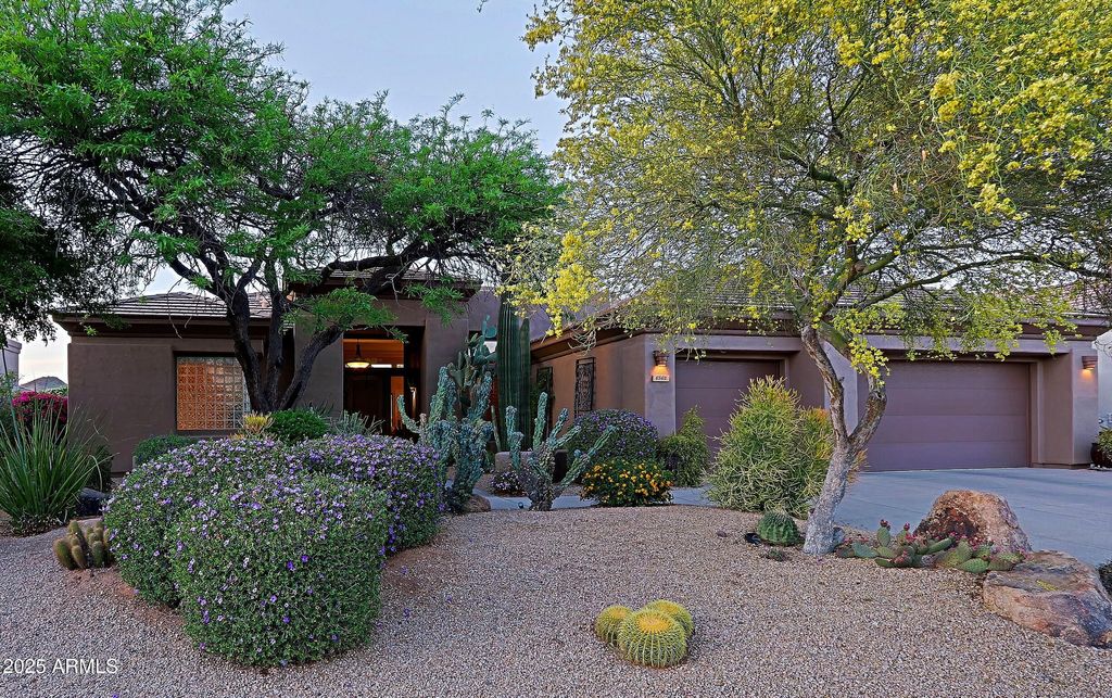 Photo of 6562 E Evening Glow Drive, Scottsdale, AZ 85266 (MLS # 6963671)
