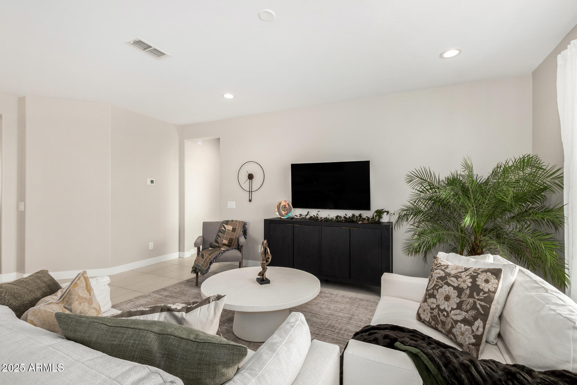 4875 W PICACHO Drive