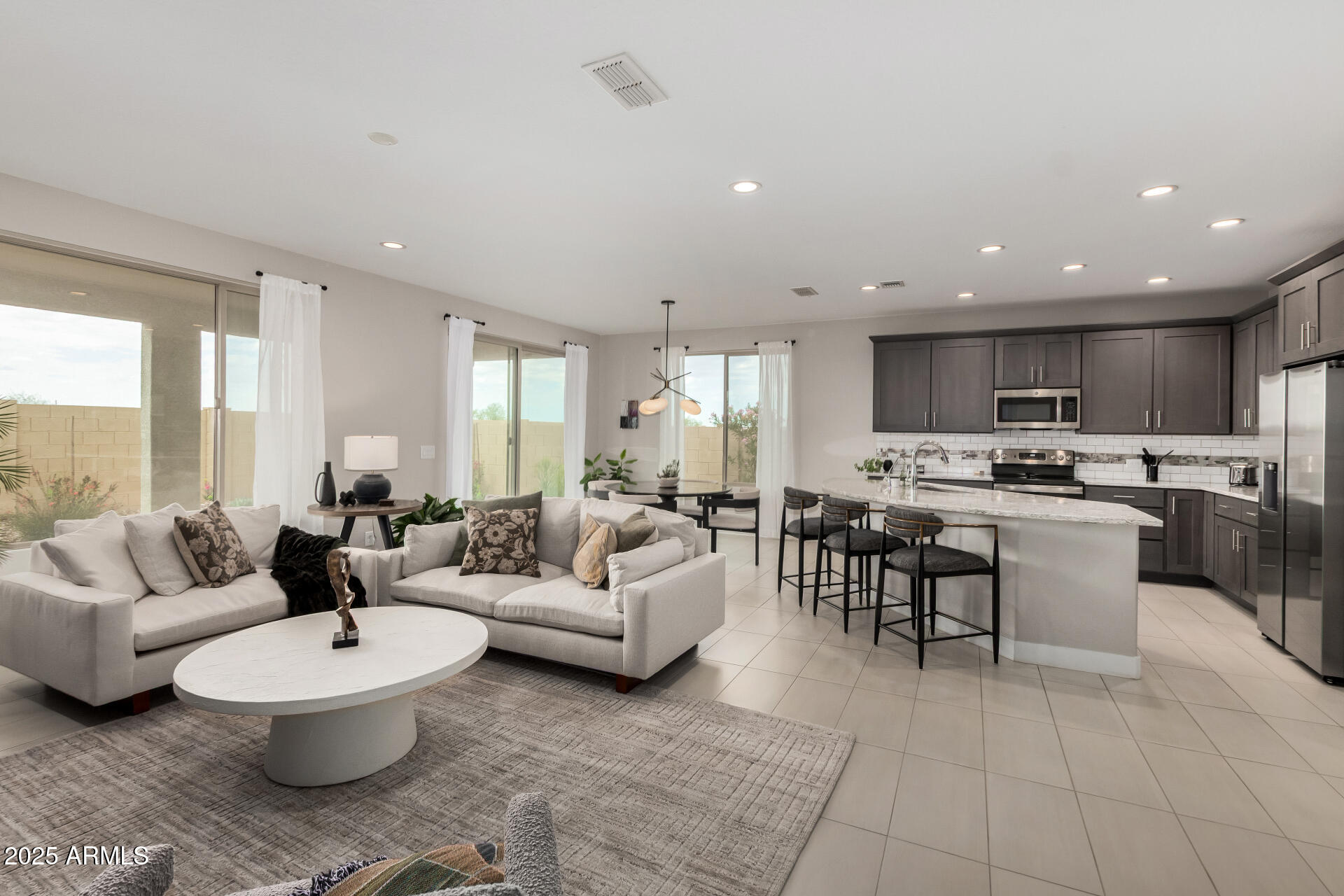 4875 W PICACHO Drive