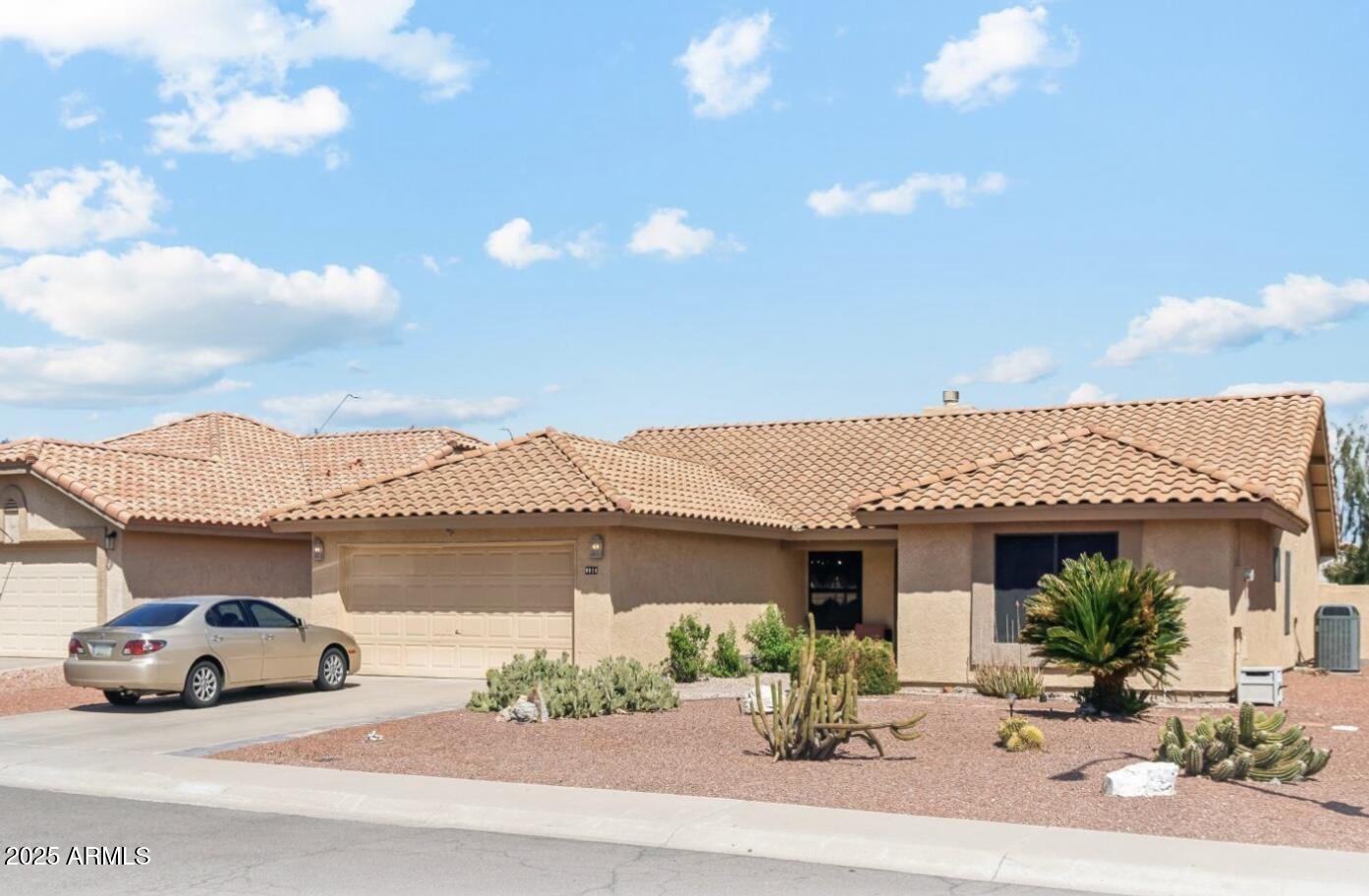 Homes 1 9814 W MENADOTA Drive