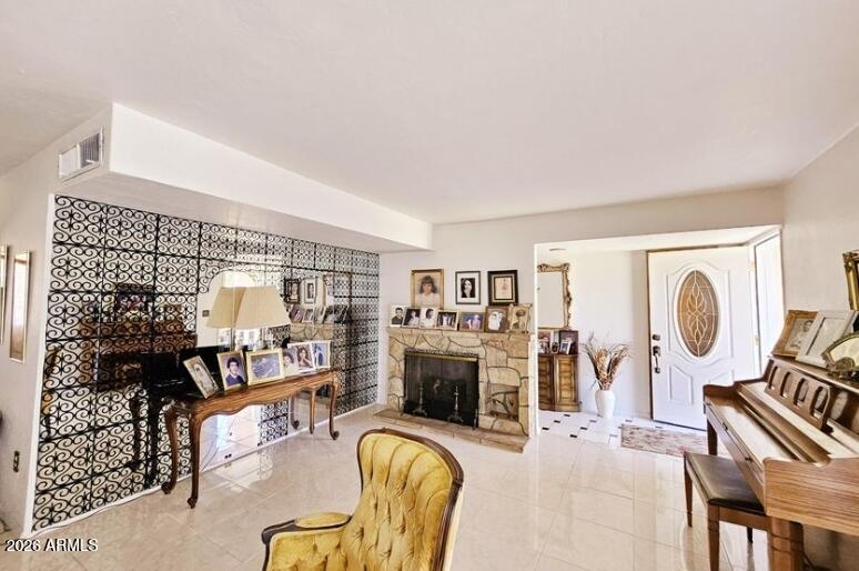 DOUGLAS TERRACE - Residential