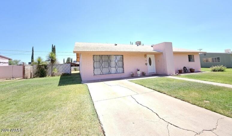 DOUGLAS TERRACE - Residential