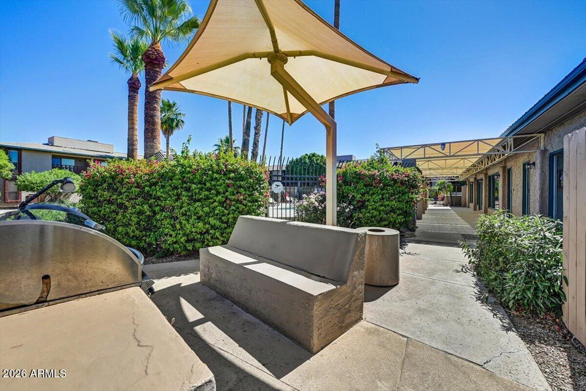 SCOTTSDALE PARK PLACE CONDOMINIUM - Residential