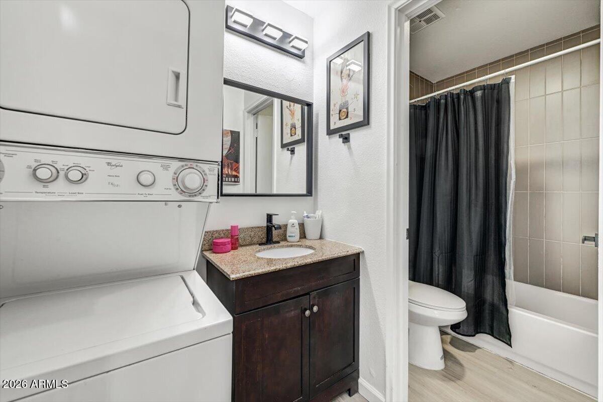 SCOTTSDALE PARK PLACE CONDOMINIUM - Residential