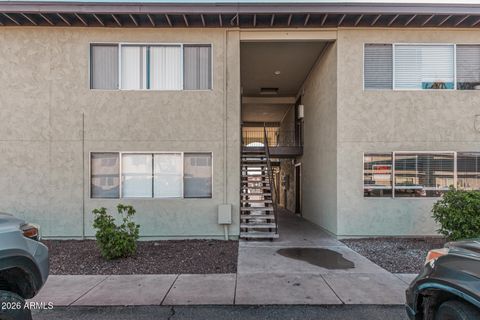 Photo of 424 W Brown Road #109, Mesa, AZ 85201 (MLS # 6966691)