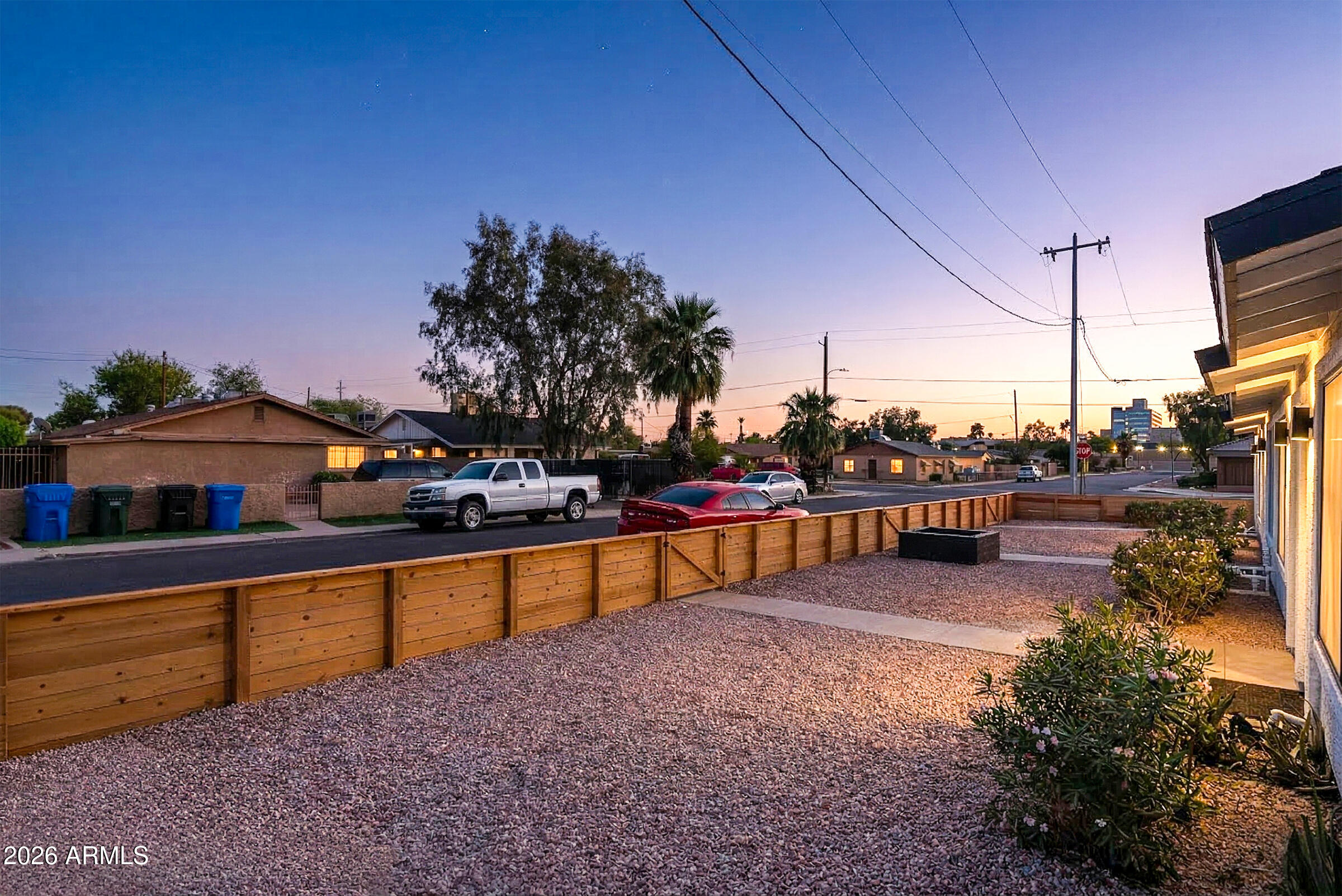 2444 E WILLETTA Street 1