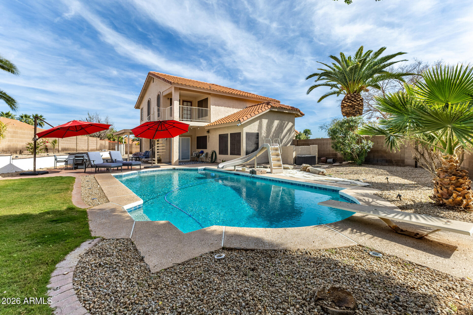 3911 E SHANNON Street