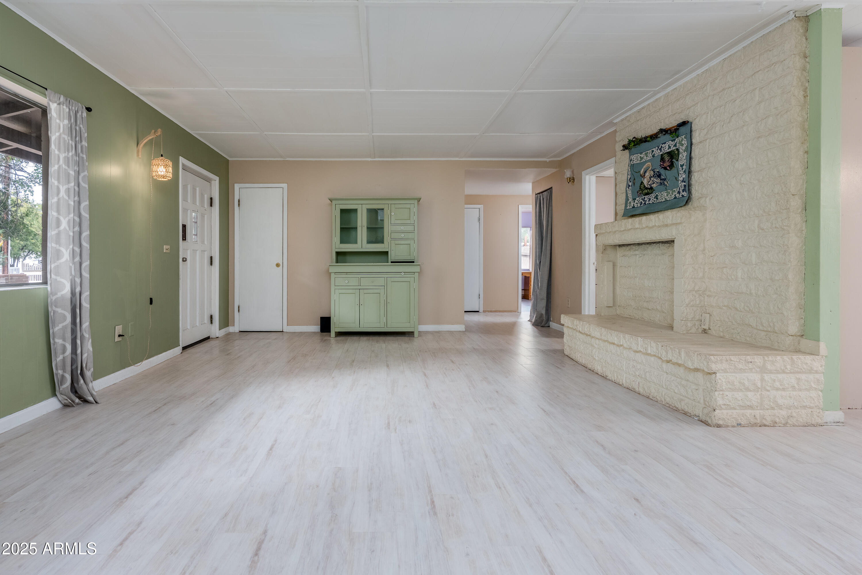 Rimrock, Arizona 86335, United States, 3 Bedrooms Bedrooms, ,2 BathroomsBathrooms,Residential,Active,206163