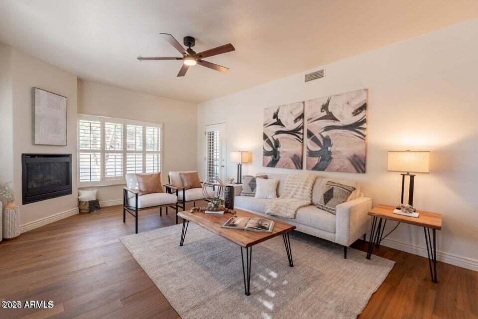 5450 E DEER VALLEY Drive 1208