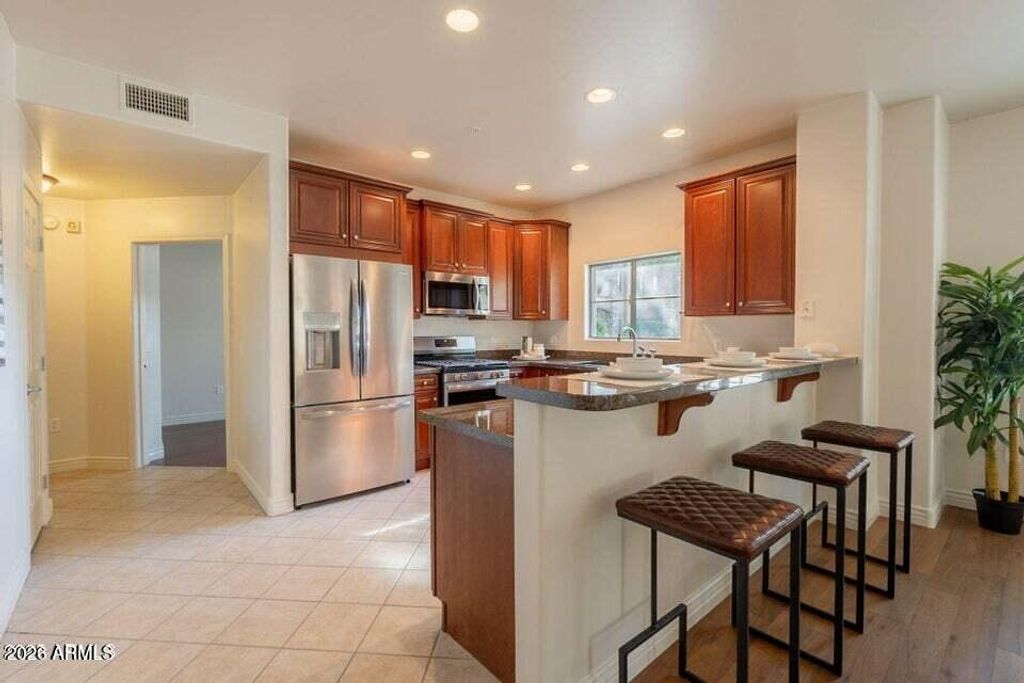 Photo of 5450 E Deer Valley Drive #1208, Phoenix, AZ 85054 (MLS # 6998395)