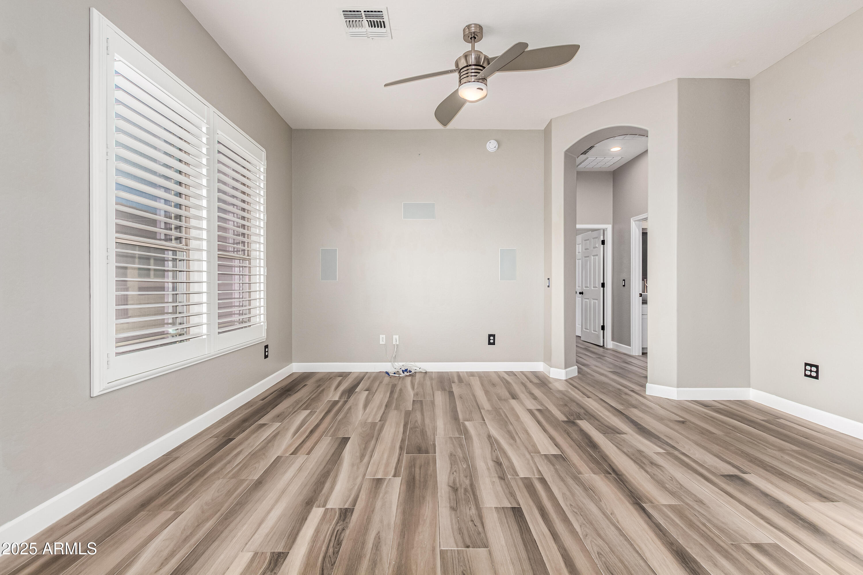 42424 N GAVILAN PEAK Parkway 24206