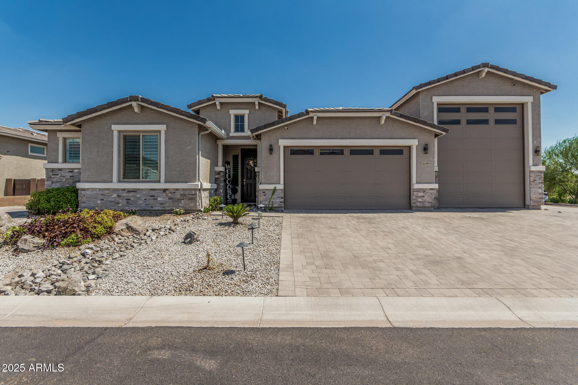 12549 W LAWRENCE Road