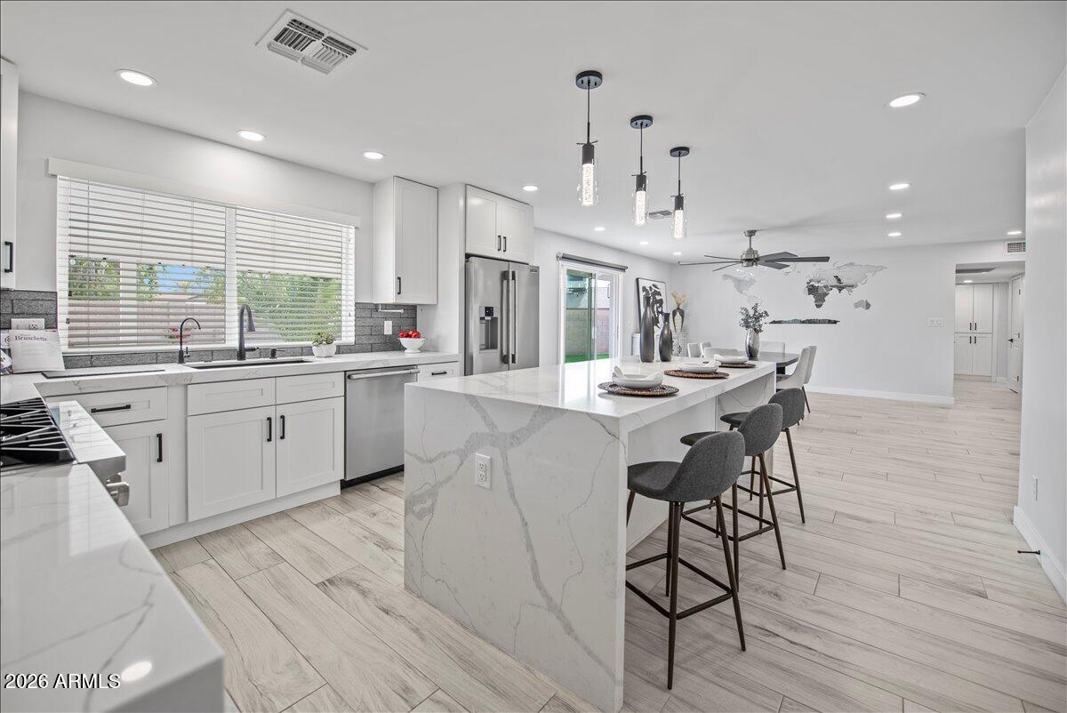 MELROSE PARADISE UNIT 6 - Residential
