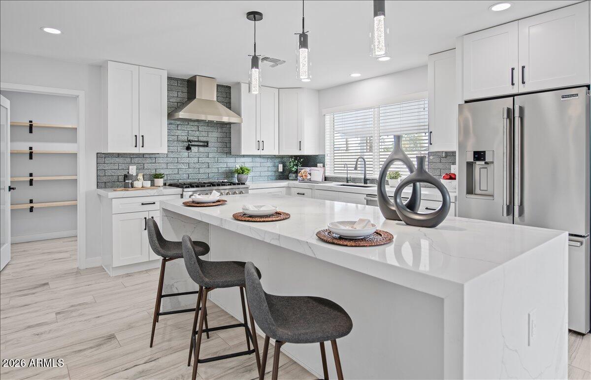 MELROSE PARADISE UNIT 6 - Residential