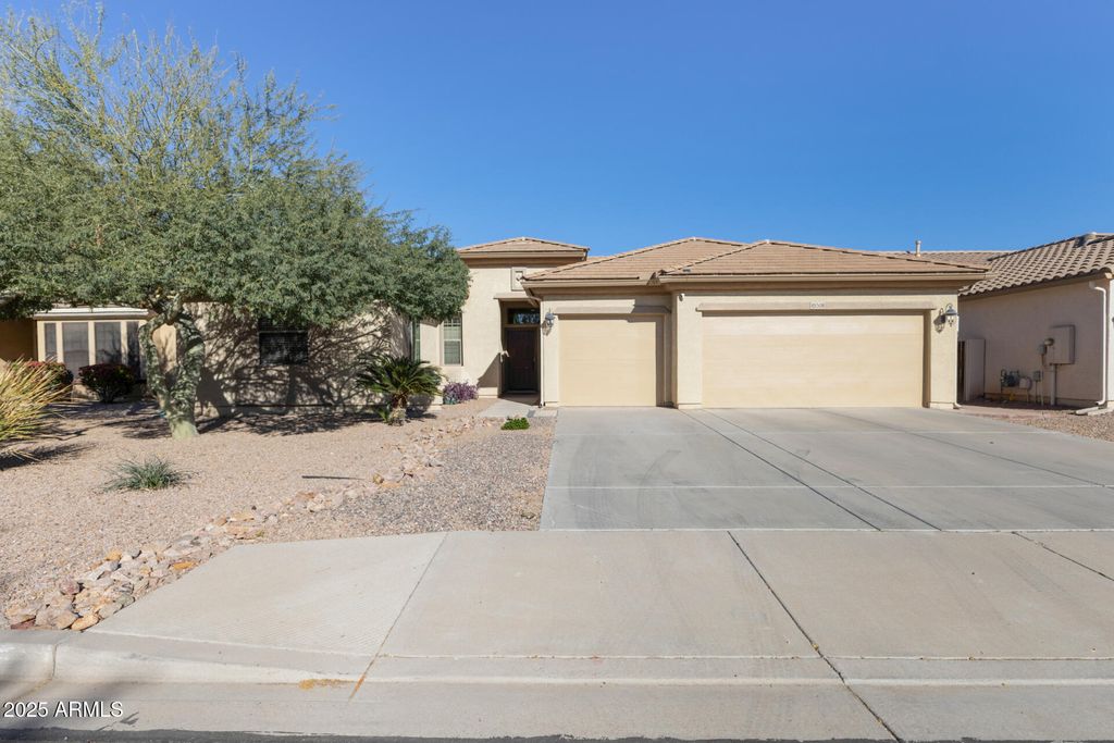 Photo of 45308 W Jack Rabbit Trail, Maricopa, AZ 85139 (MLS # 6956794)
