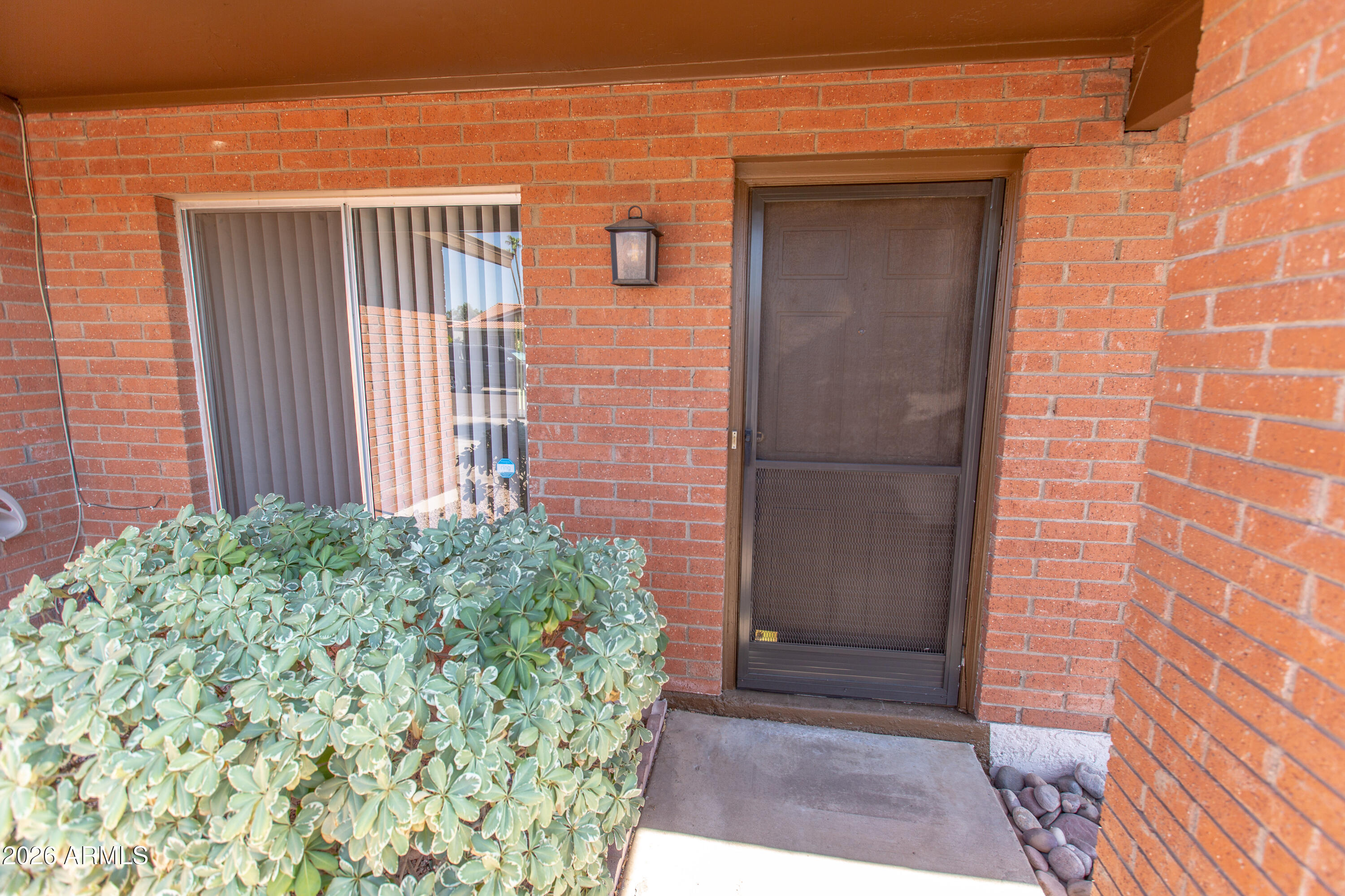 7911 E Via De Belleza --