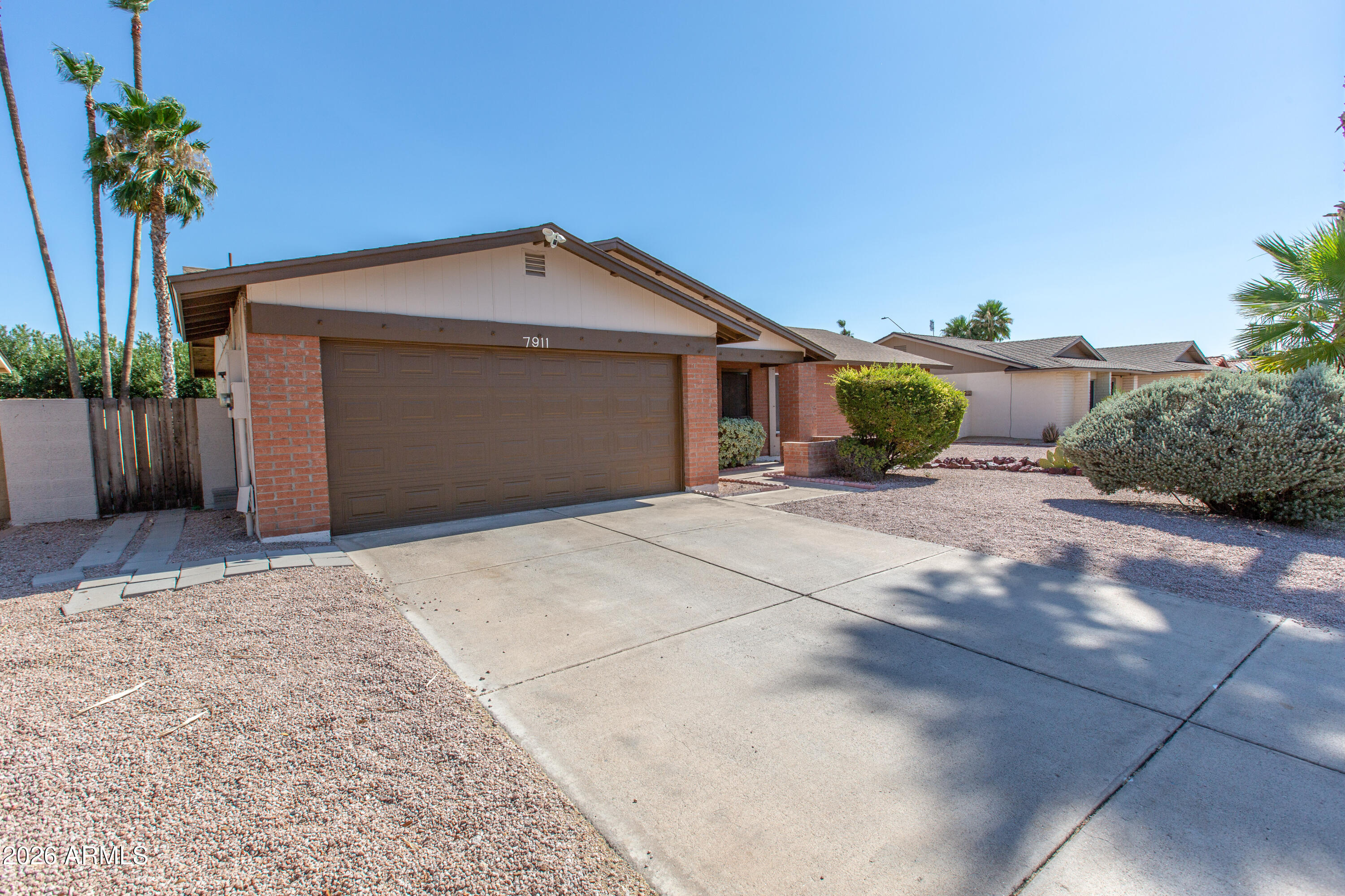 7911 E Via De Belleza --