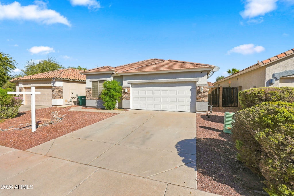 Photo of 12634 W Estero Lane W, Litchfield Park, AZ 85340 (MLS # 7070100)