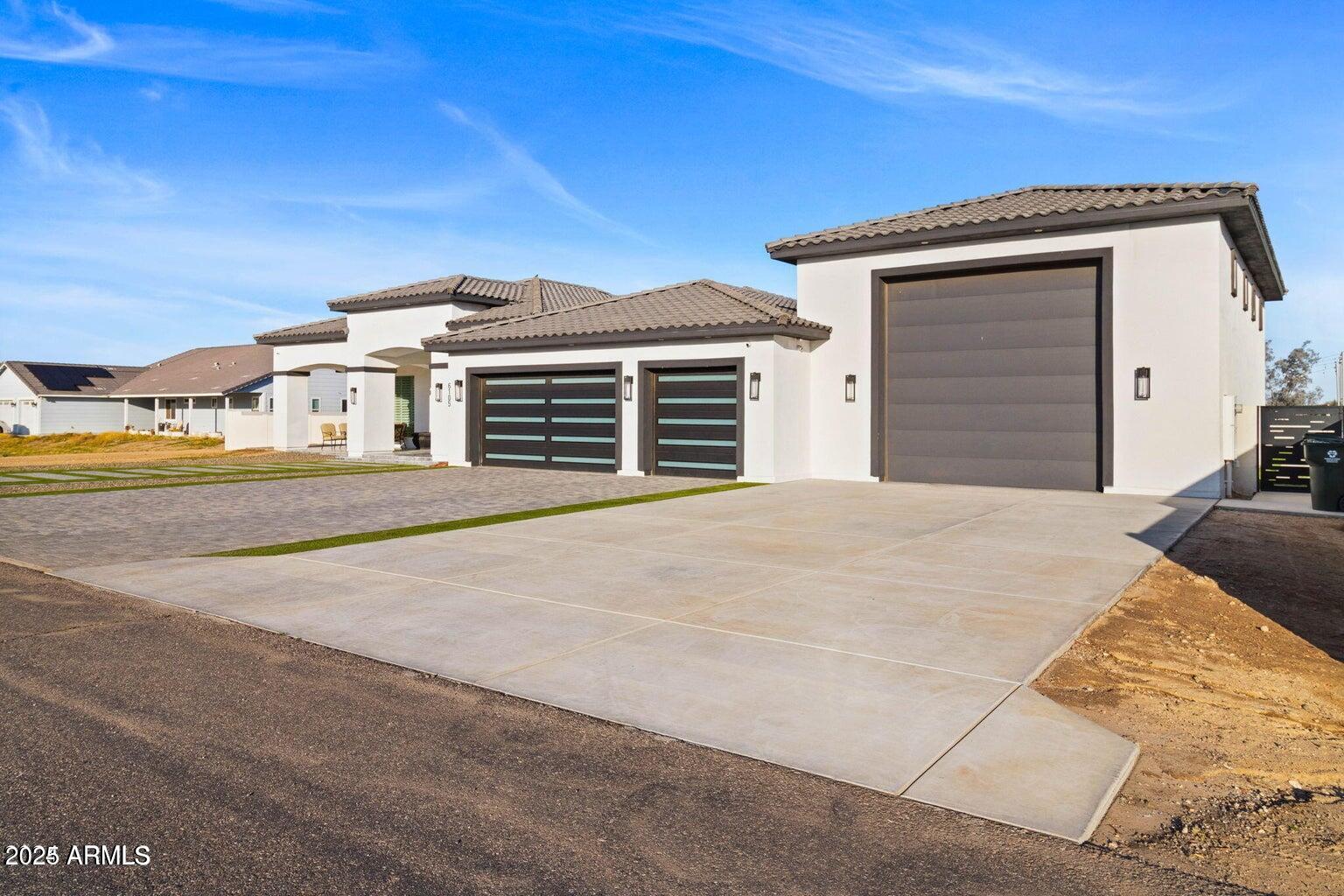 6105 N 174TH Avenue