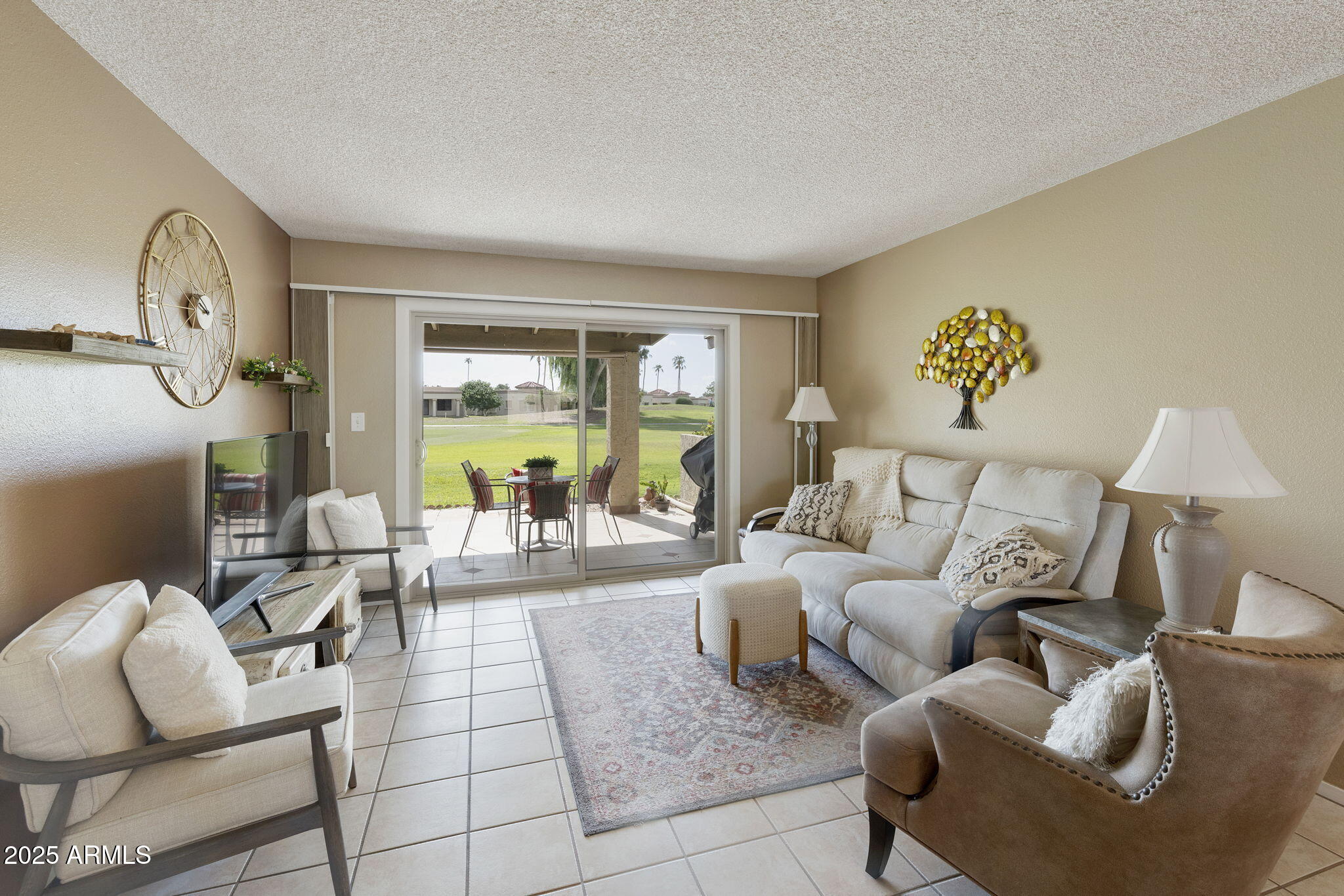 611 S DESERT FLOWER Drive