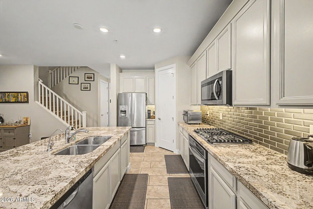 Photo of 3855 S Mcqueen Road #92, Chandler, AZ 85286 (MLS # 7019229)