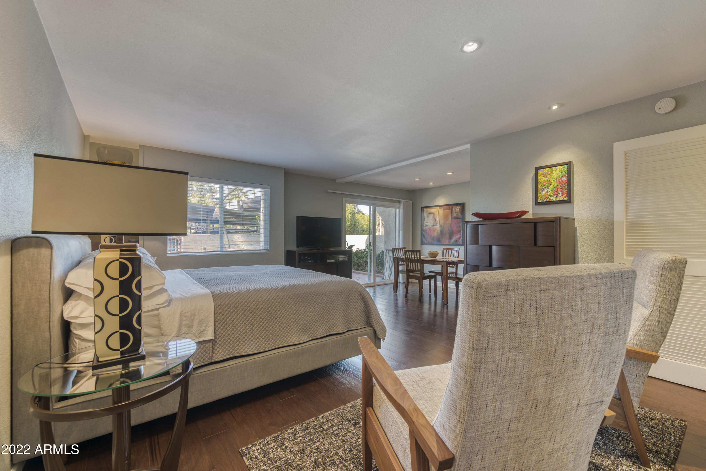 7350 N VIA PASEO DEL SUR -- N108