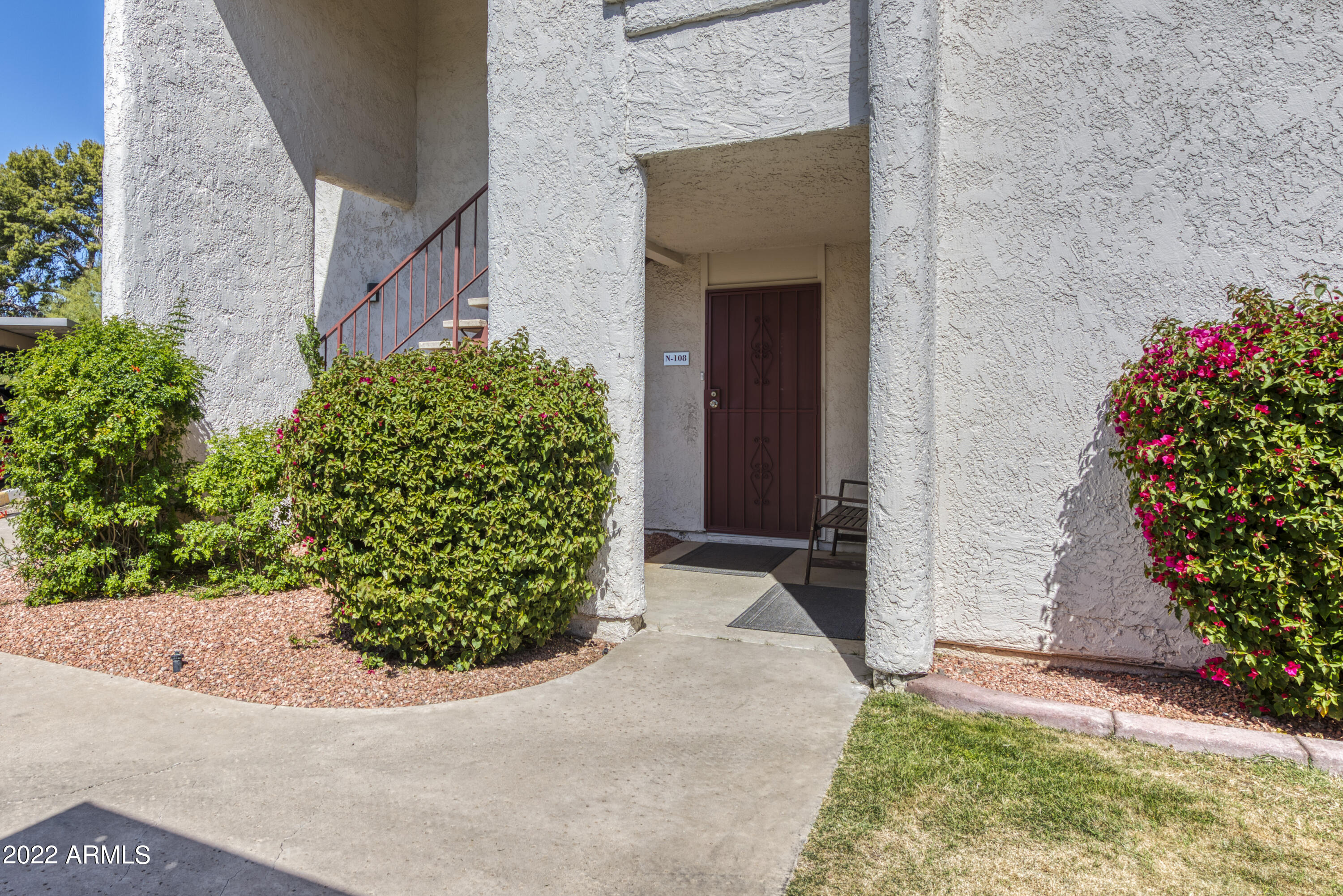 7350 N VIA PASEO DEL SUR -- N108