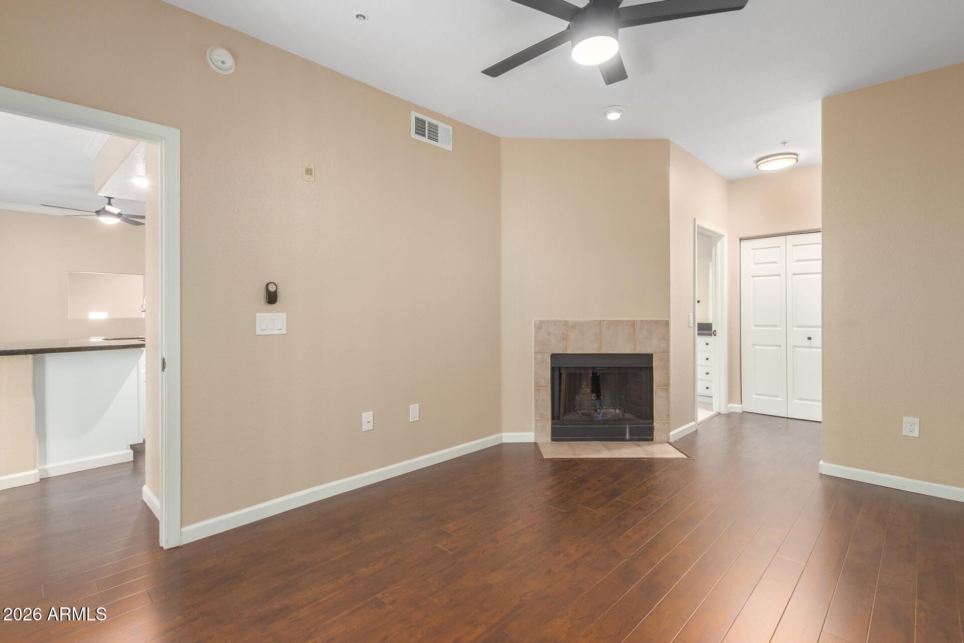 3236 E CHANDLER Boulevard 2088