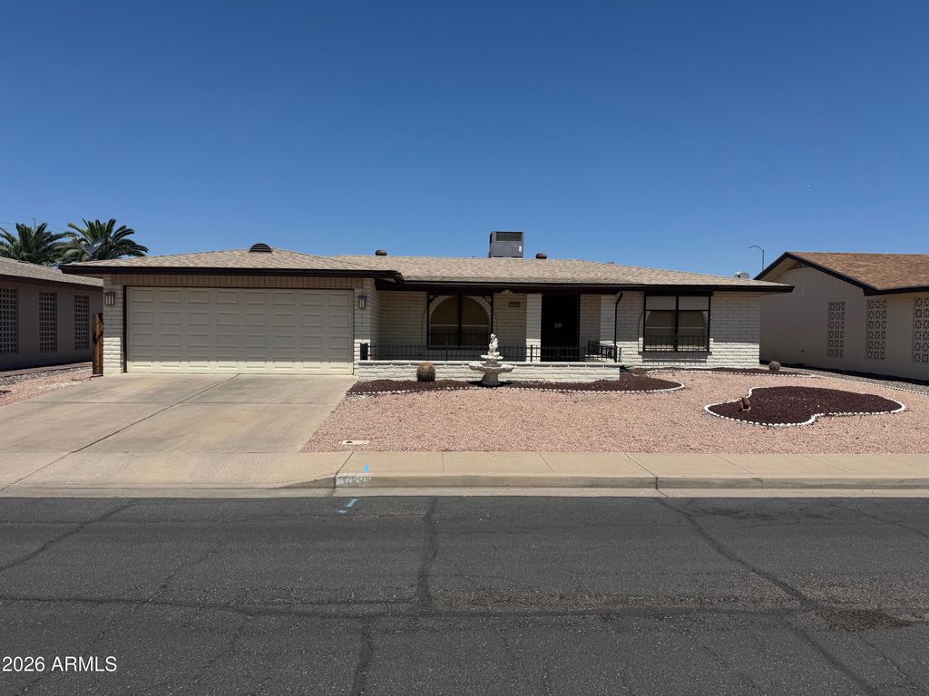 Photo of 4032 E Catalina Circle, Mesa, AZ 85206 (MLS # 7022332)