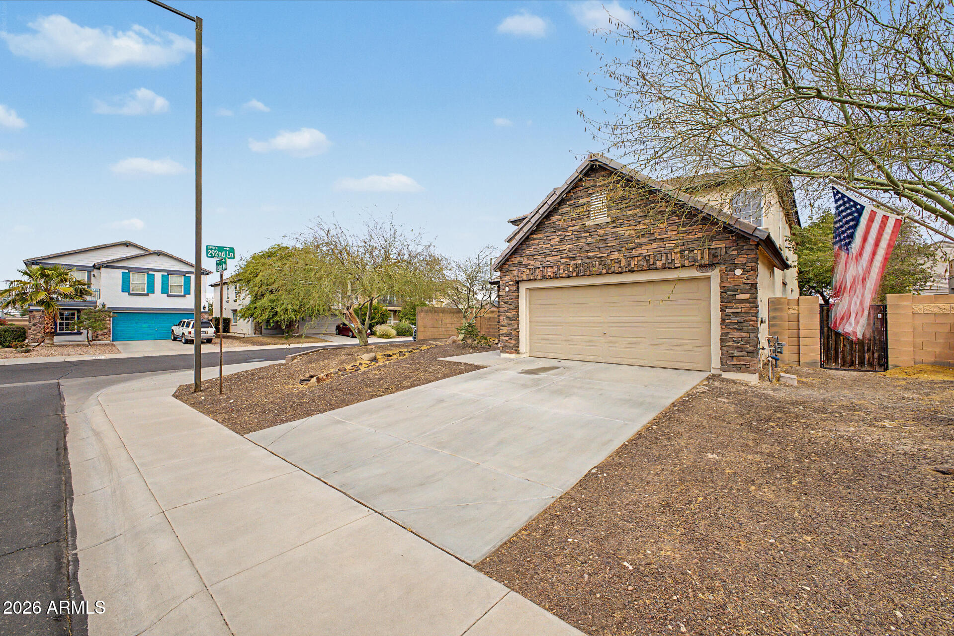 29280 W WELDON Avenue