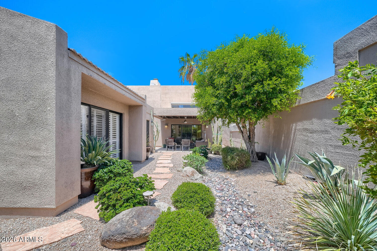 3047 E STELLA Lane