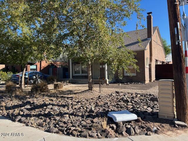 1801 N 10TH Street