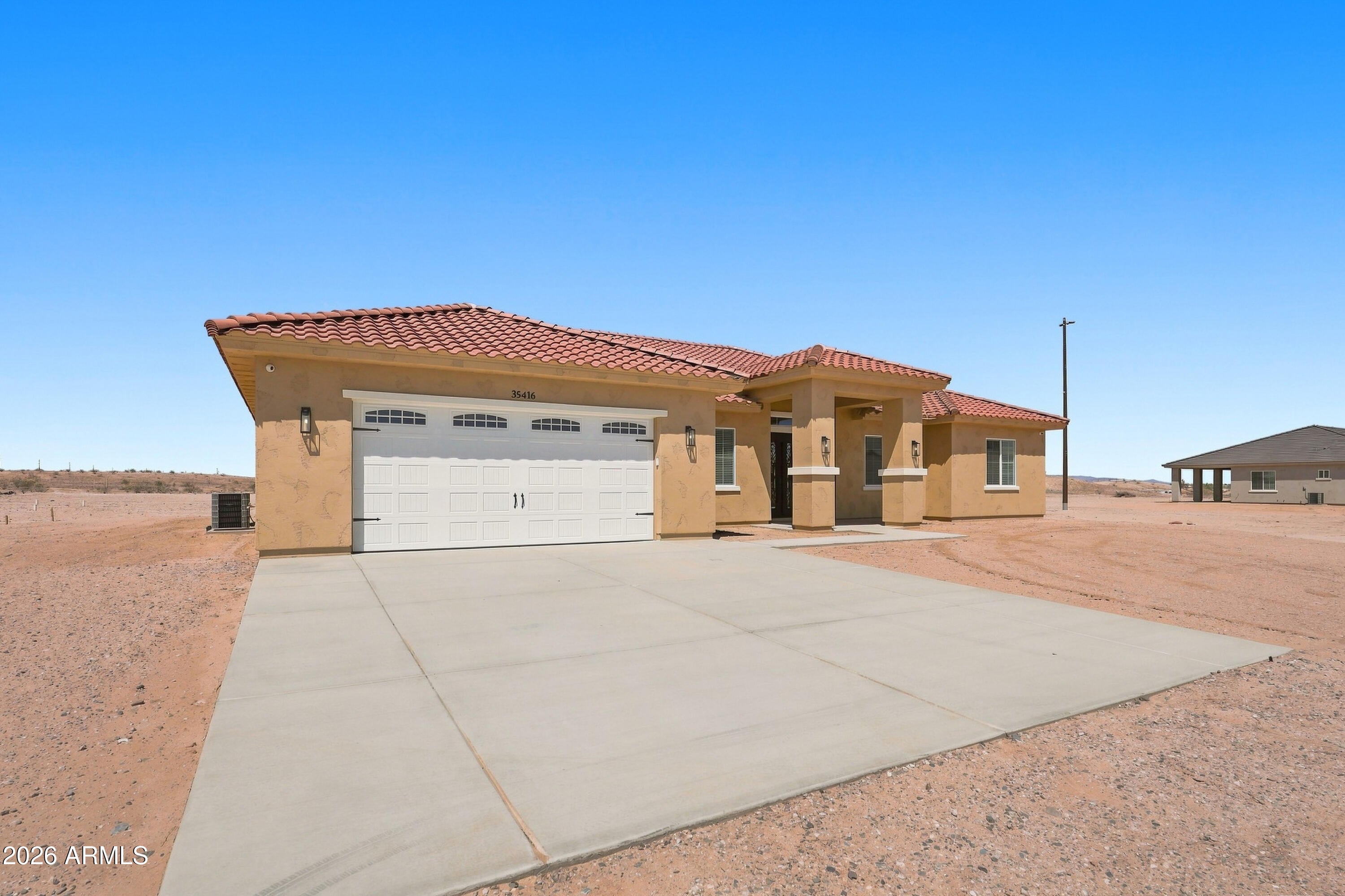 35416 W ESTES Way