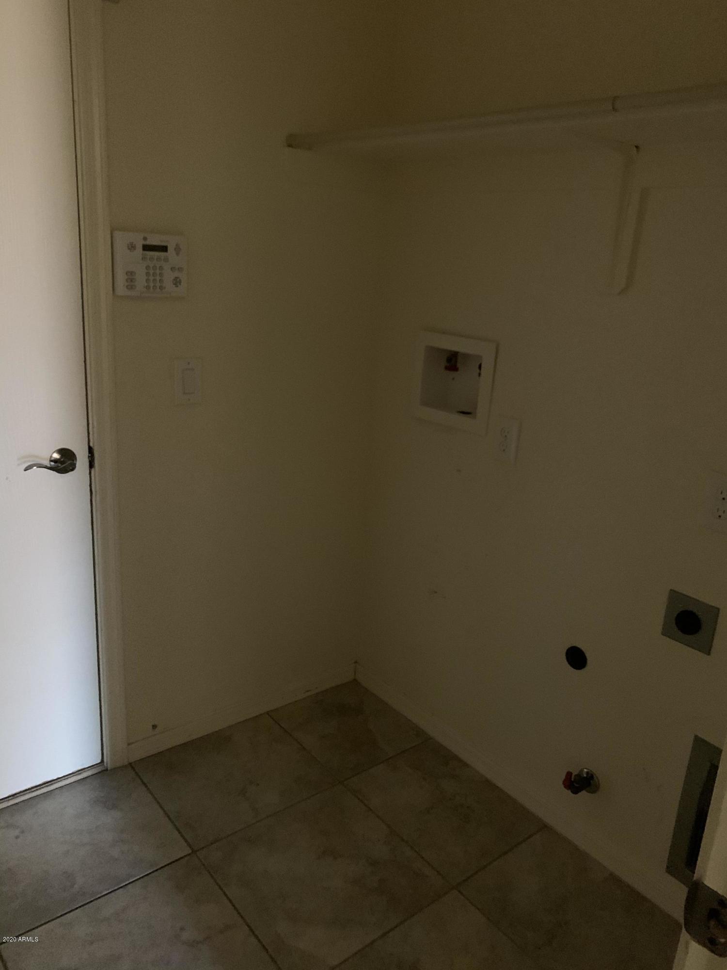 CAMPSTONE - Residential Lease
