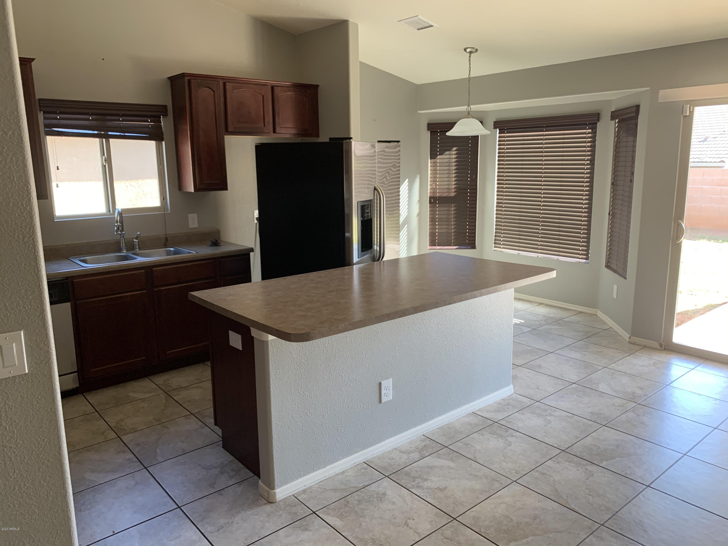 CAMPSTONE - Residential Lease