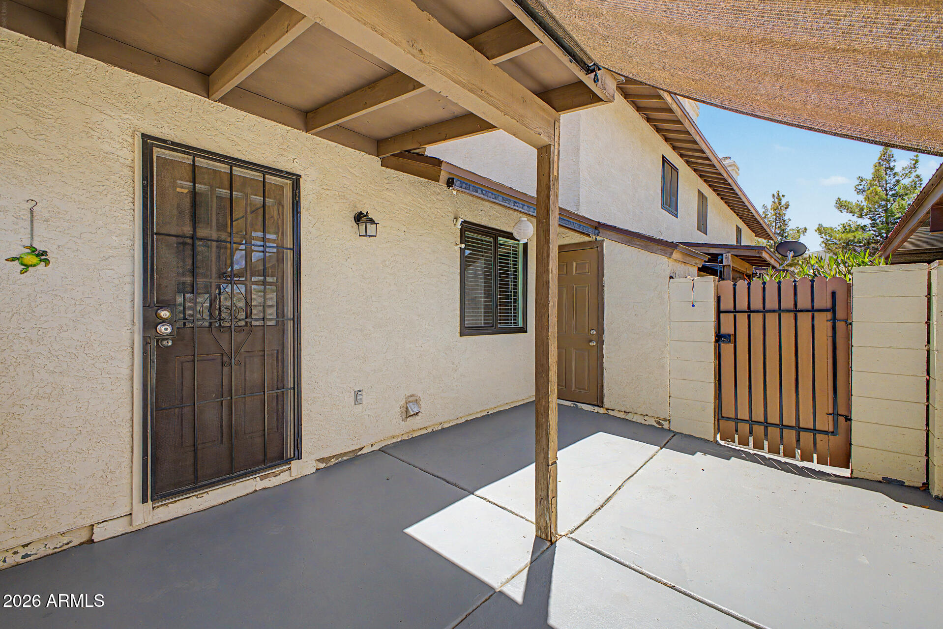 BRECKENRIDGE TOWNHOMES LT 1-182 COM AREA PRV DR - Residential