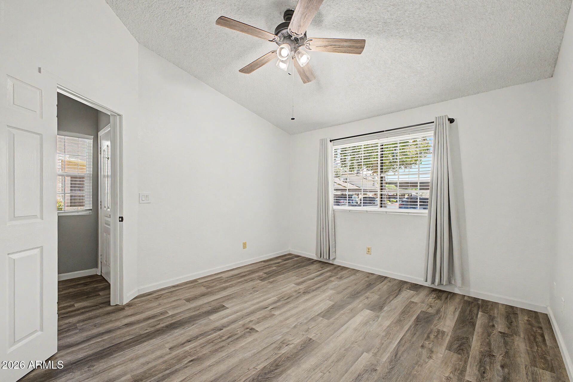 BRECKENRIDGE TOWNHOMES LT 1-182 COM AREA PRV DR - Residential