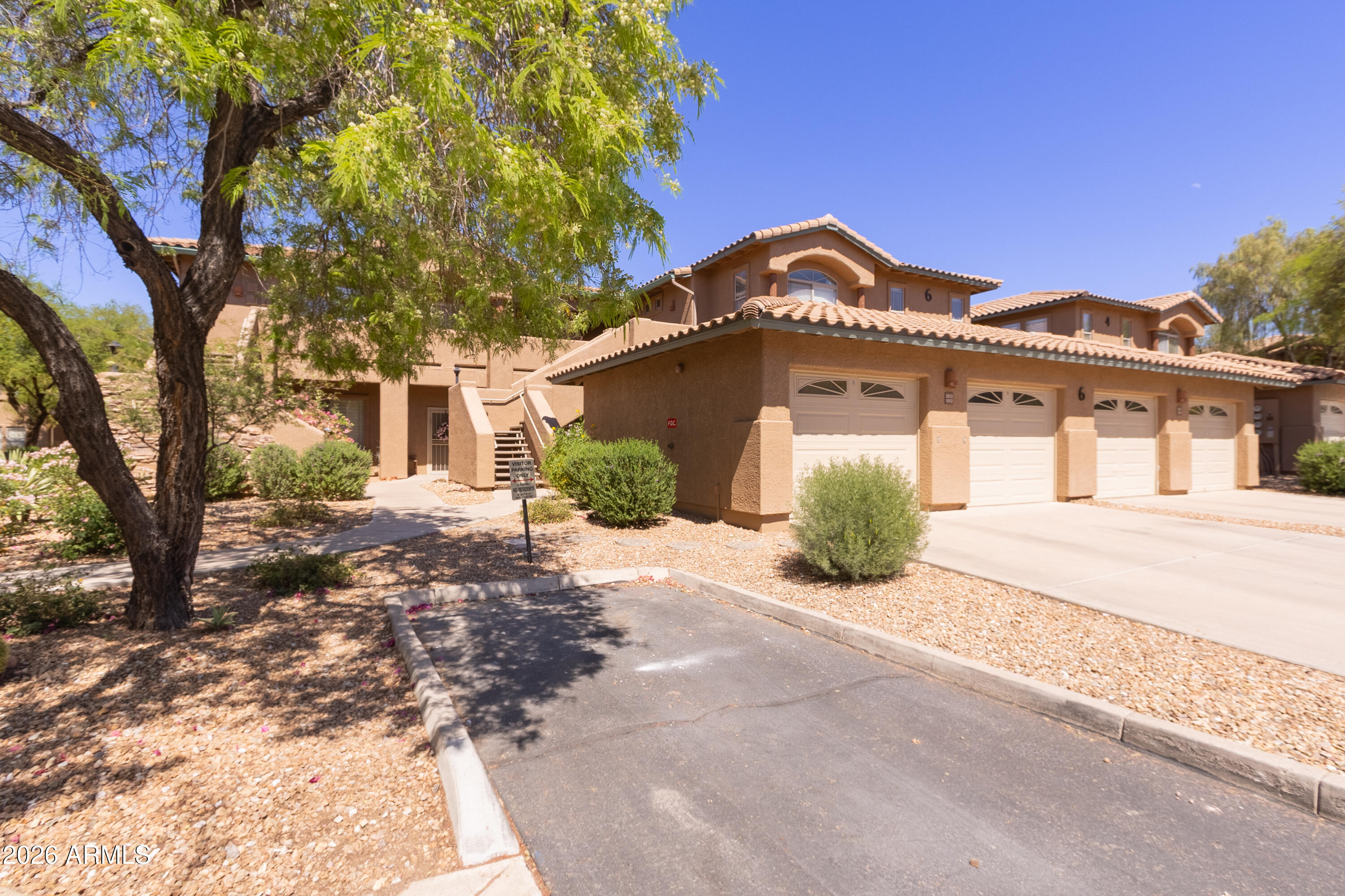 11500 E COCHISE Drive 2011