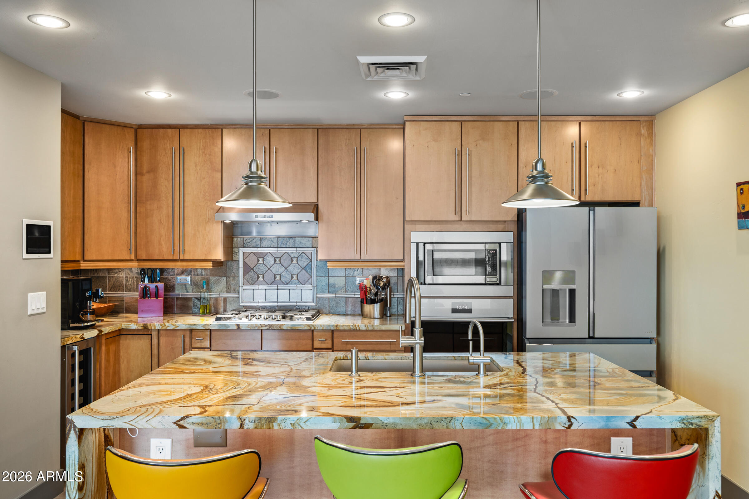 BRIDGEVIEW AT HAYDEN FERRY LAKESIDE CONDOMINIUM AM - Residential