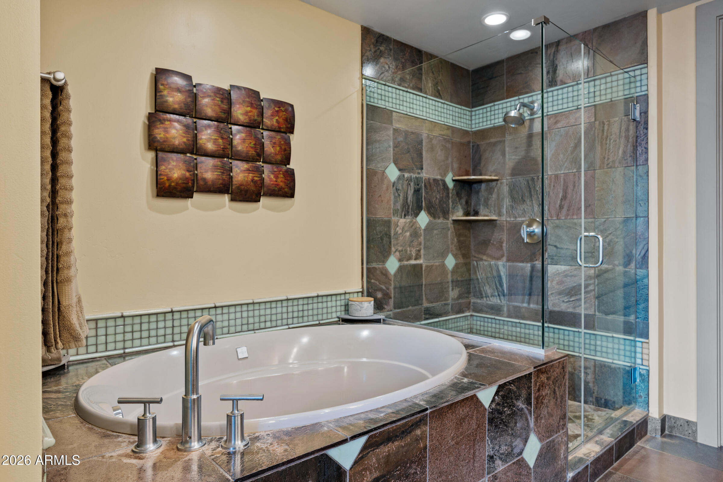BRIDGEVIEW AT HAYDEN FERRY LAKESIDE CONDOMINIUM AM - Residential