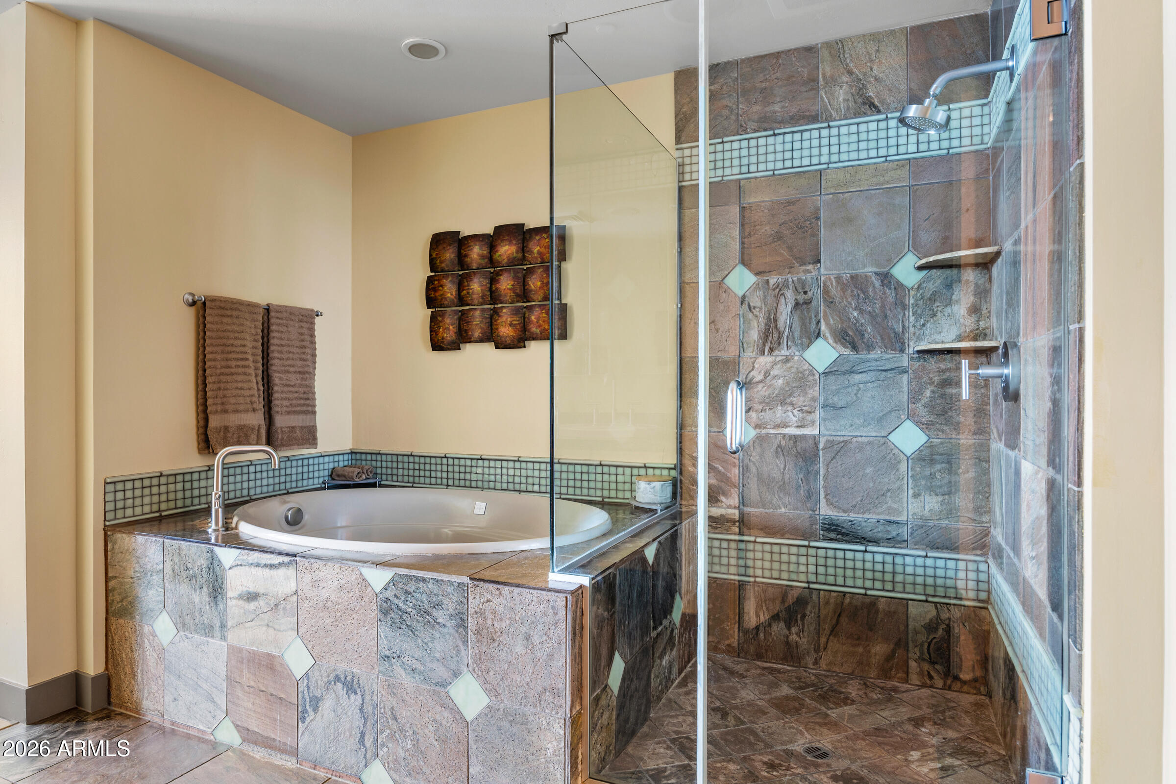 BRIDGEVIEW AT HAYDEN FERRY LAKESIDE CONDOMINIUM AM - Residential